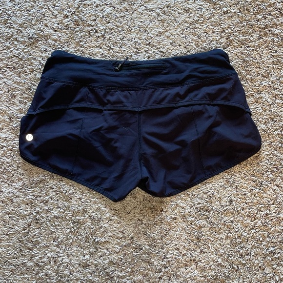 lululemon speed up shorts 2.5 inch - Picture 3 of 3